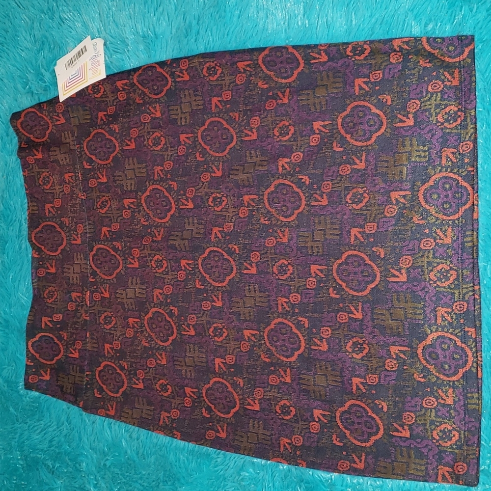 NEW LulaRoe Cassie Pencil Skirt Size L